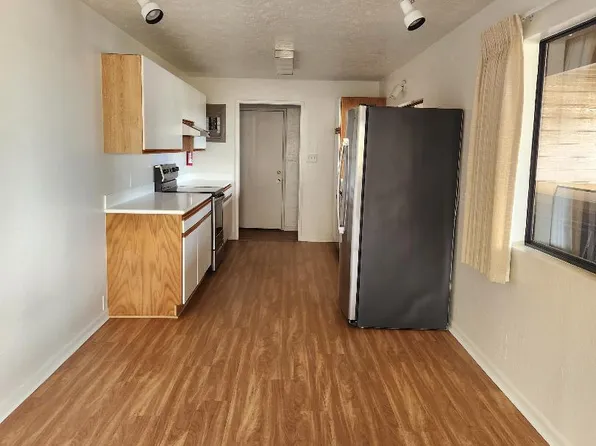 1929 North St, Wailuku, HI 96793