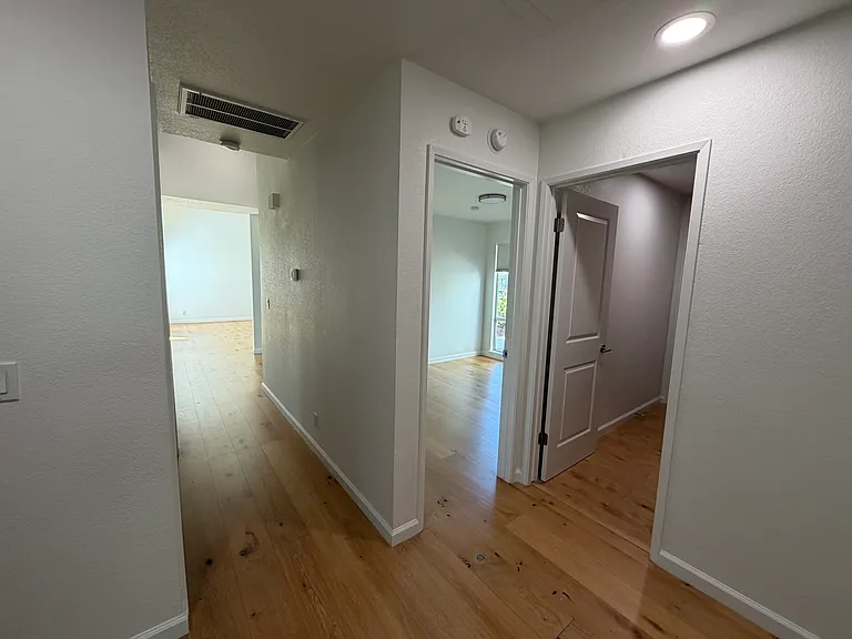1260 Evans Ct — Photo 12
