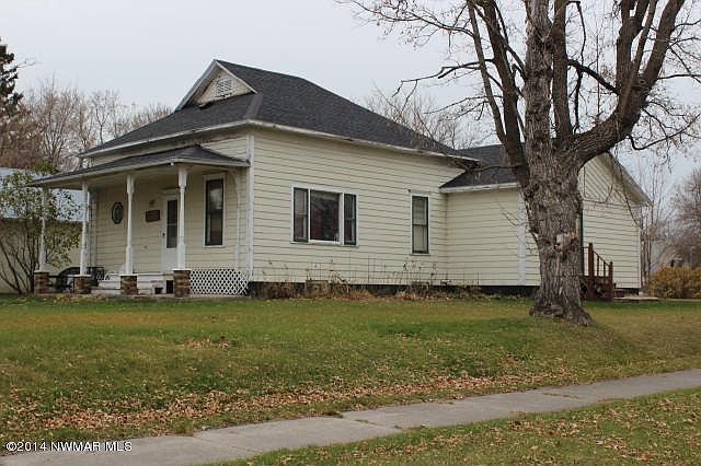 1st image of 316 Foss Ave N