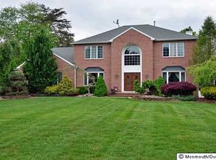 40 Overlook Dr, Jackson, NJ 08527