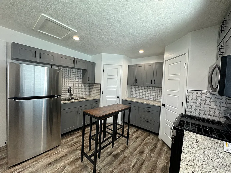 328 N 1100 W #2 — Photo 1
