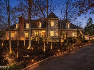 132 Amanda Dr, Oak Ridge, TN 37830