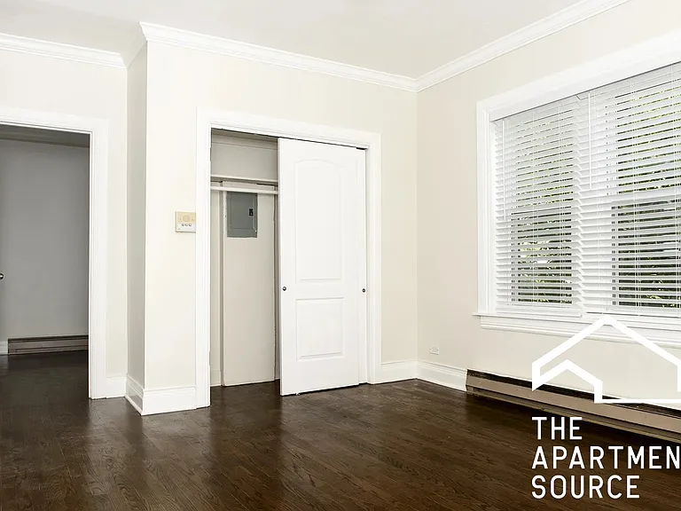 648.5 W Roscoe St #2N — Photo 4
