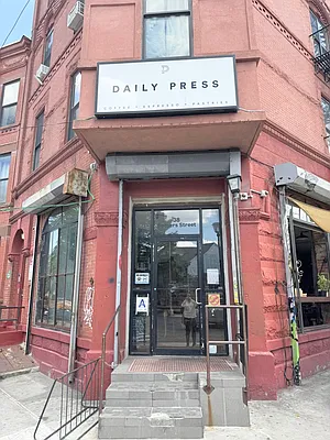 Rented by Pear NYC LLC | media 37