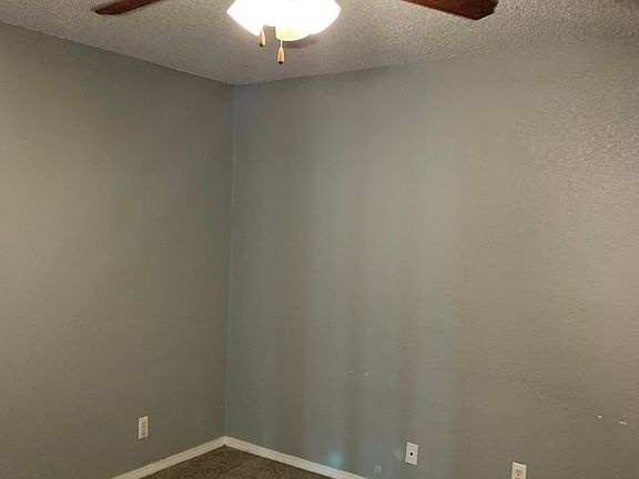 3rd image of 2213 E 67th St