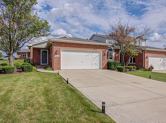 3rd image of 514 Wellington Ct