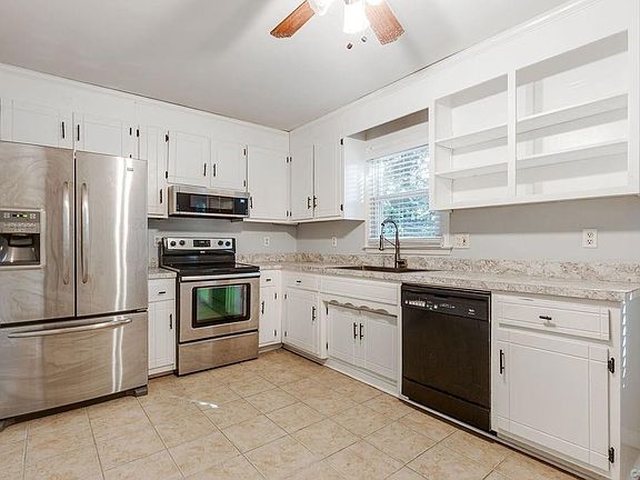 4th image of 2603 S Cropper Ct