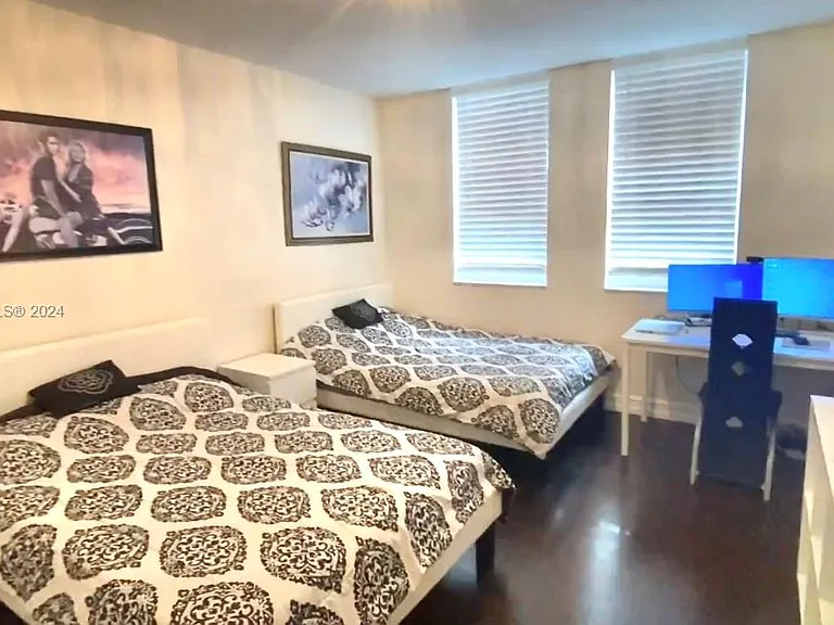 2080 S Ocean Dr #401 — Photo 26