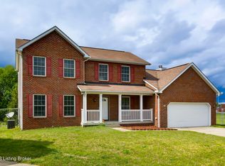 4520 Sunset Cir, Louisville, KY 40216