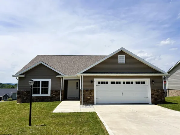 154 Charolais Cir, Fairmont, WV 26554