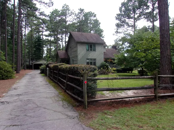 611 Sun Rd, Aberdeen, NC 28315