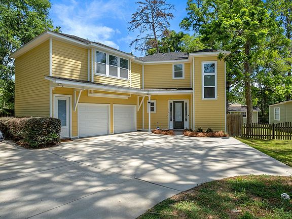 2nd image of 718 Truett Dr