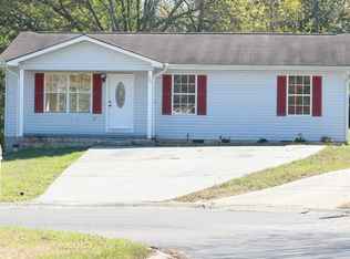 207 Overland Cir NW, Dalton, GA 30721