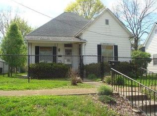 309 N 18th St, Herrin, IL 62948
