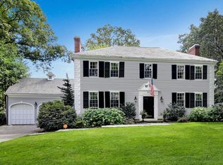 34 Lowell Rd, Wellesley, MA 02481