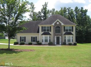 563 Carlton Dr, Palmetto, GA 30268