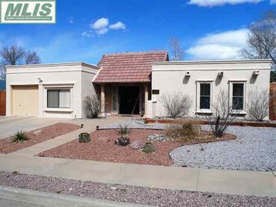 3334 Neptune Dr, Las Cruces, NM, 88012