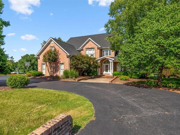 45 Talbott Dr, Bowling Green, KY 42103