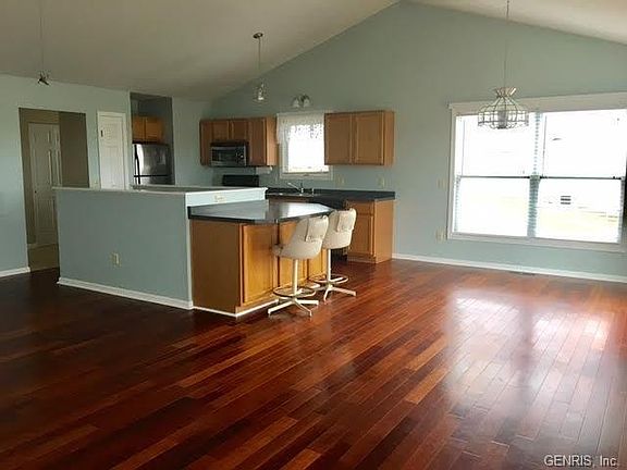 4th image of 6090 Lillypond Way