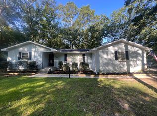1126 Roundtable Ln, Macon, GA 31220