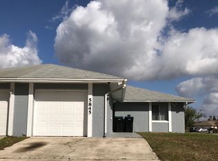 5845 Willow Leaf Ct, Orlando, FL 32807