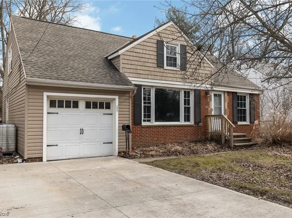 237 Lloyd Rd, Euclid, OH 44132