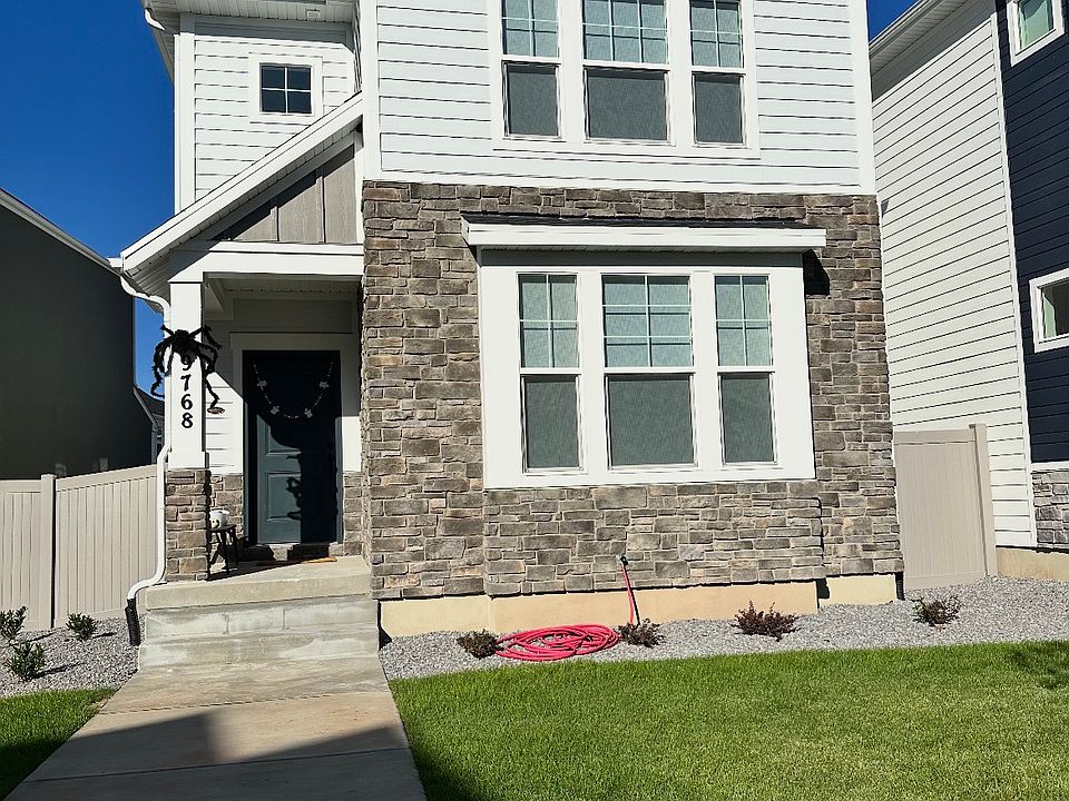 1st image of 9768 N Stafford Ln