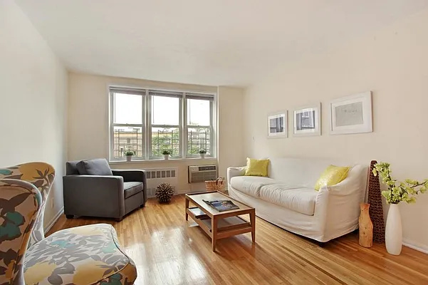 Sold by Corcoran | media 7