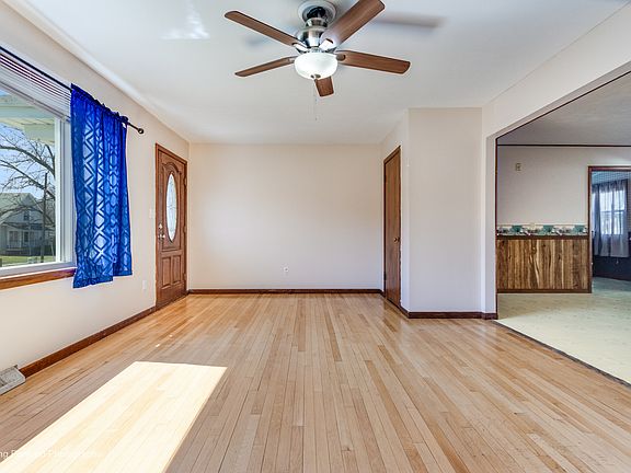 4th image of 284 Washington Ave