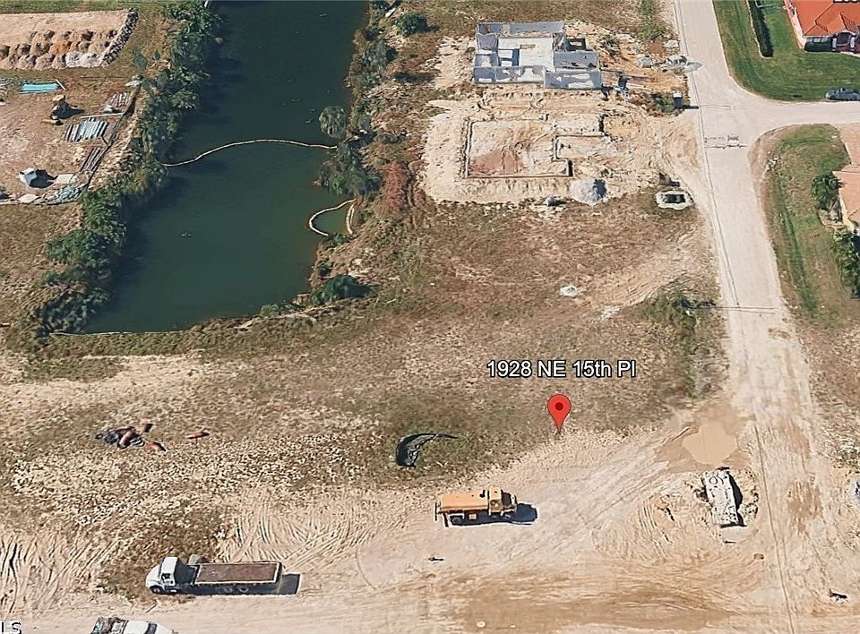 2nd image of 1928 NE 15th Pl