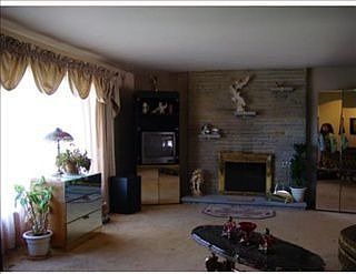 1st image of 15 Crescent Dr