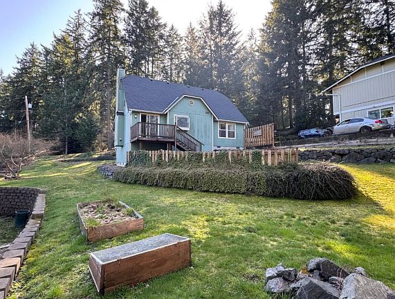 3rd image of 18806 65th St E