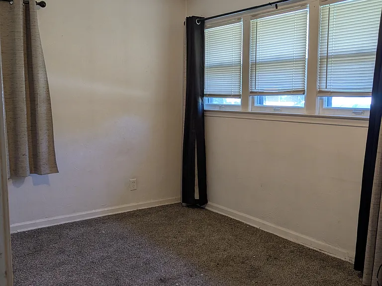 2914 Shawnee Ave — Photo 4
