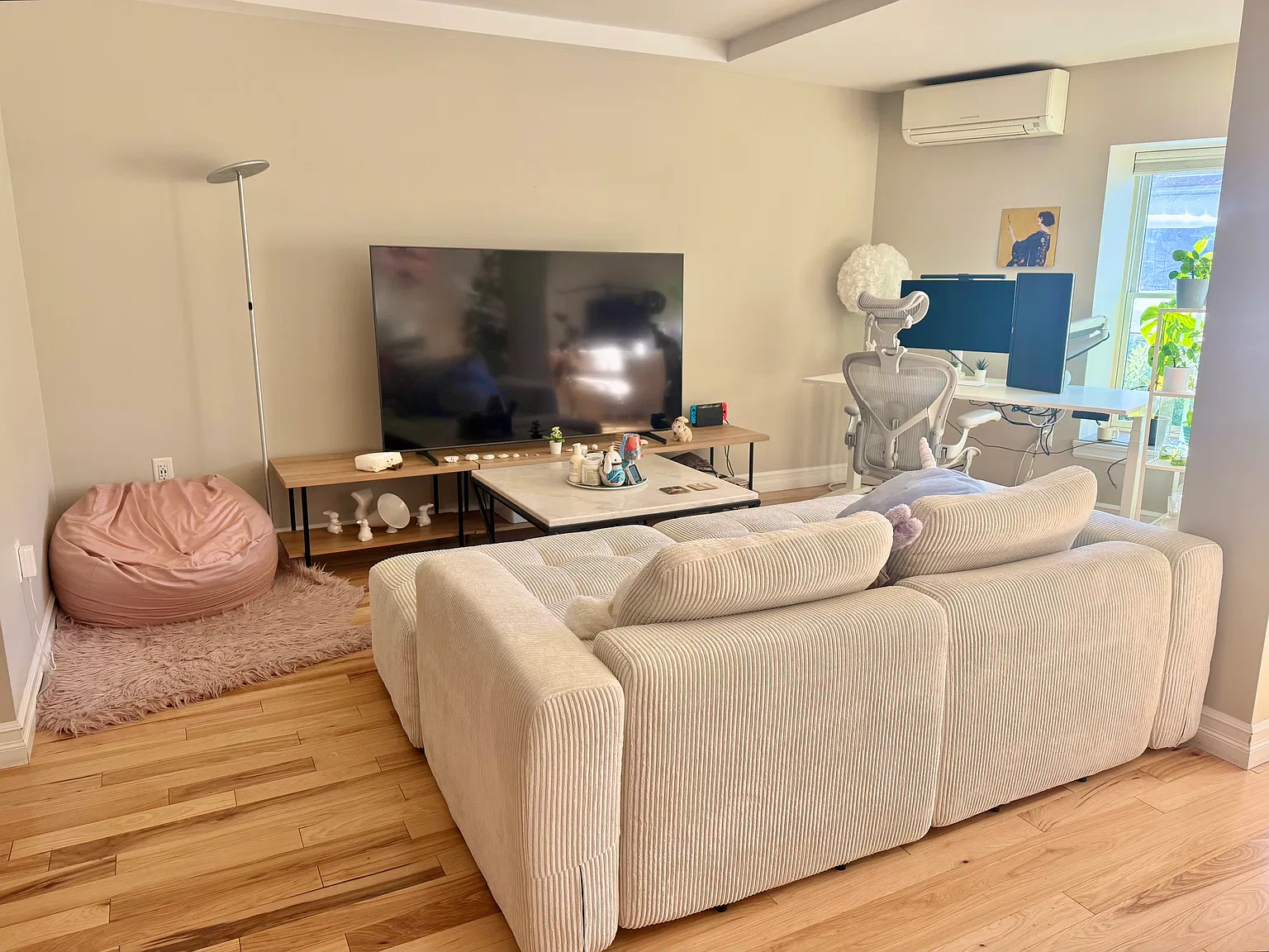 1 bed, 1.5 bath, 1096 sqft, $2,500 — Photo 2