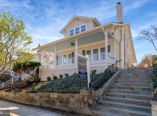 306 Rucker Pl, Alexandria, VA 22301