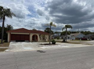 1016 Fuchsia Dr, Holiday, FL 34691