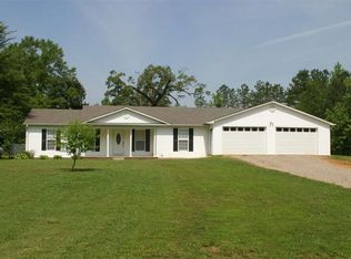 825 Old Union Rd, Adamsville, TN 38310