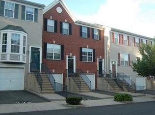 104 Perez Dr, Newark, NJ 07103