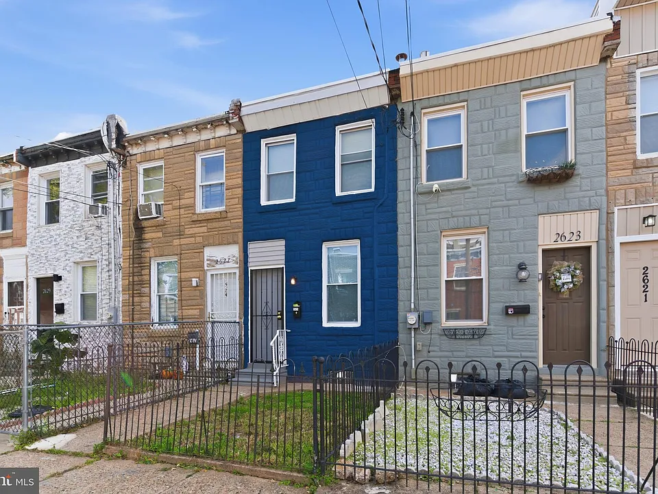 2625 Braddock St