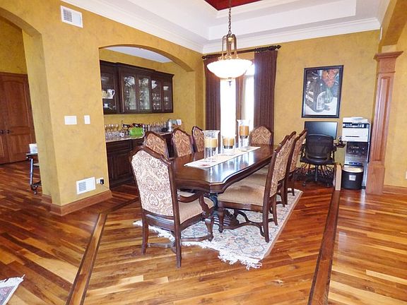 5th image of 16226 S Circle Park Ct