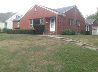 2204 Langley Ave, Saint Joseph, MI 49085