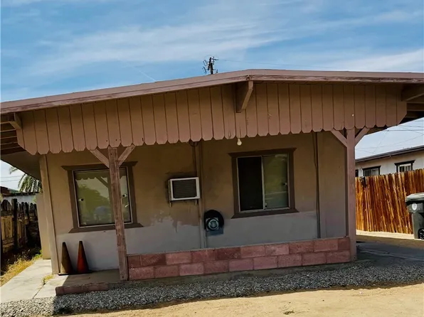 6450 Athol Ave, Twentynine Palms, CA 92277