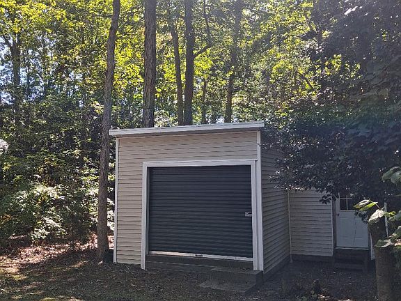 5th image of 466 Seashore Rd