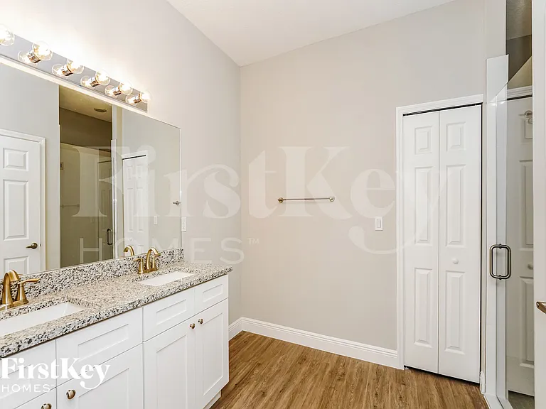 3120 Halsey Ave SE — Photo 8