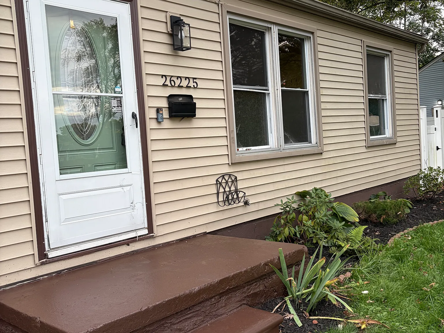 2 bed, 700 sqft, $1,675 — Photo 2