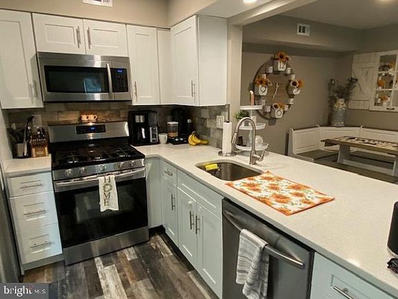 4th image of 227A Derry Hill Ct #227