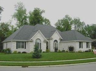 7601 Oak Grove Dr, Indianapolis, IN 46259