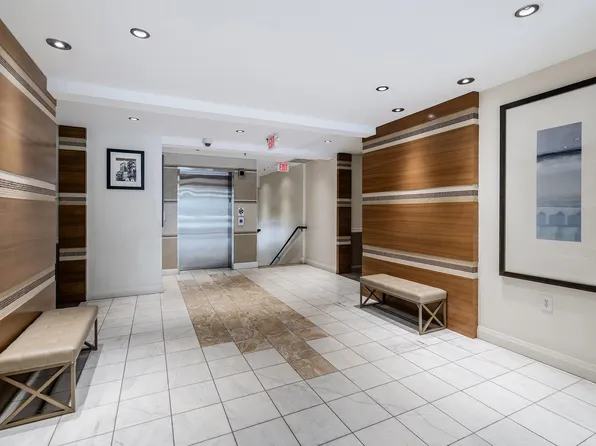 30 Freedom Way image 25 of 38