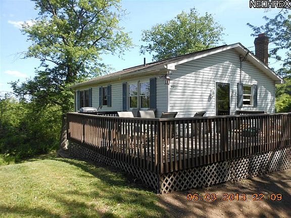 2nd image of 401 Port Dr
