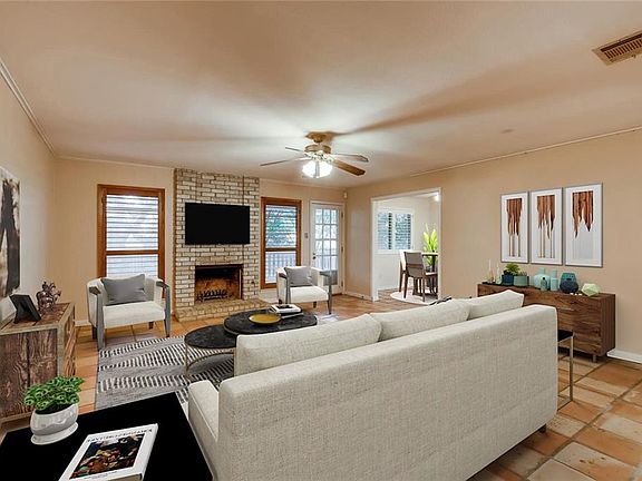 4th image of 4508 Oak Creek Dr